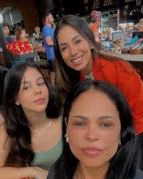 𝙁𝙡𝙖𝙫𝙞𝙖 𝙓𝙖𝙫𝙞𝙚𝙧 🇧🇷