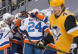 Games 1 and 2 will be in pittsburgh with the series shifting to long island for games 3 and 4. Stick Taps Chirps And Observations From Penguins Islanders Game 1 Pittsburgh Post Gazette