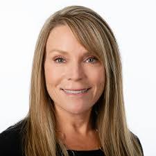 Wendy Muller's Instagram, Twitter & Facebook