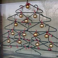 Natal pohon dekorasi bintang liburan musim dingin kedatangan hari natal salju. 20 Kreasi Pohon Natal Unik Yang Bisa Dibuat Tanpa Keluar Uang Mamikos Info