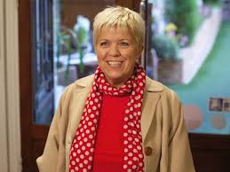 Lascia anche tu il tuo commento. Mimie Mathy Revele Pourquoi Elle N A Pas Eu D Enfant Tele Star