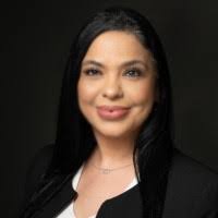 Edith Longoria's Instagram, Twitter & Facebook