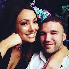 Auf love island gibt es nicht nur heiße flirts sondern auch die wahre liebe! Heartbroken Aaron Armstrong Killed Himself So He Could Be With Tragic Love Island Girlfriend Sophie Gradon His Mum Reveals