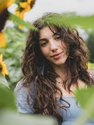 Olivia Tabor's Instagram, Twitter & Facebook