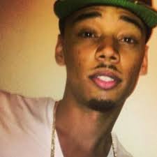 Corey Parrott (@iMSo_ORatchet)