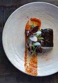 It's focused on food and beverage, so restaurant businesses, catering companies, hotels and similar can make the most of these slides, with many customizable resources for use. John Cullen Photographer Best Restaurants 2014 Food Plating Fine Food Food Presentation