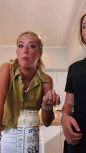 pickled garlic review #thisisnotmybestangle #mamathinksweredisgusting