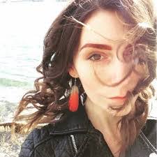 Alaina Daniels's Instagram, Twitter & Facebook