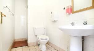Situated in se london, close to new cross gate or new cross tube train lines with easy access to london bridge or connection to the jubilee line. New Cross Inn Hostel In London England Top Hostels Hostel In Europe