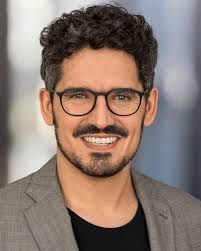 Stoichiometry matters: correlation between antisite defects, microstructure  and magnetic behavior in the cathode material Li 1−z Ni 1+z O 2