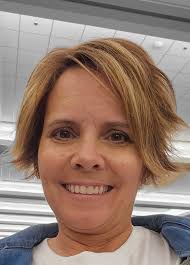 Liza Barber's Instagram, Twitter & Facebook