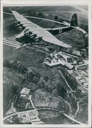 Il est dans la catégorie « collections veste allemande ww2 drillich original. Guerre 39 45 Avion Allemand Messerschmidt 323 En Vol 1940 Vintage Silver Print Von Photographie Originale Original Photograph 1940 Fotografie Photovintagefrance