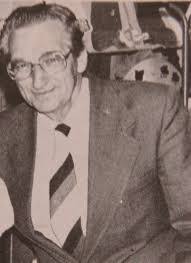 Harriet Pierce's Instagram, Twitter & Facebook