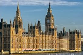 Awalnya, nama big ben ini ditujukan untuk lonceng besar yang berada. 10 Tempat Wisata Terkenal Dan Wajib Di Inggris Explorer Guidebook