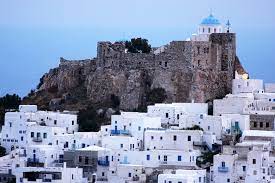 Η αστυπάλαια (ή αστροπαλιά και αστυπάλια) είναι νησί του αιγαίου με 1.334 κατοίκους (απογραφή 2011). Fwtografies Kai Xrhsimes Prhrofories Gia Thn Astypalaia
