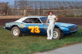Drive a nascar race car by yourself! Remembering Alan Kulwicki Nascar Race Cars Classic Racing Cars Late Model Racing