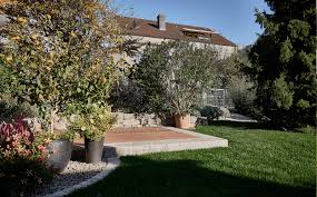 Die pflege von bestehenden anlagen zum beispiel renovierung und neugestaltung von eingängen, sitzplätzen, treppen und vorgärten bis hin zum kleinen kinderspielplatz werden mit ebenso viel fachkenntnis wie geschmack. Gartengestaltung Hollwegs Erhalten Gestalten Ihr Gartenbauer In Wiesloch Walldorf Nussloch Gartenbau Landschaftsgartner Landschaftsbau Gartenpflege Garten Neugestaltung Garten Umgestaltung Gartner Gartenplanung