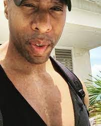 Delores Saulsberry's Instagram, Twitter & Facebook