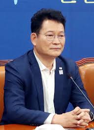 송영길 족보 없는 유엔군사령부…간섭 못하게 통제해야 송영길, 잇따른 발언 논란에…'과거 발언 재조명'외교관 성추행에 남자끼리…연평도 포격에 폭탄주네※자세한 내용은 뉴스 top10에서. ì†¡ì˜ê¸¸ ê°™ì€ ë‚¨ìžë¼ë¦¬ ì—‰ë©ì´ í•œ ë²ˆ íˆ­íˆ­ ì¹˜ê³  ë°œì–¸ ì‚¬ê³¼ êµ­íšŒ ì •ë‹¹ ì •ì¹˜ ë‰´ìŠ¤ í•œê²¨ë ˆ