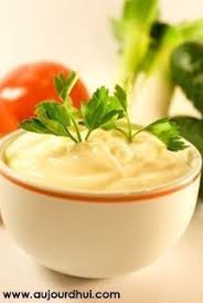Mayonnaise Legere Au Fromage Blanc Recette Recette Sauce Cuisine Et Boissons
