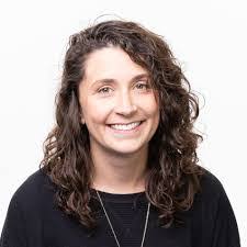 Keri Cochran's Instagram, Twitter & Facebook