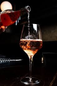 The Best Rose Wines To Drink With Comfort Food Best Rose Wine Wine Rose Wine
