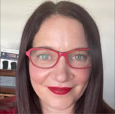 Who can recommend a mobile personal trainer for middle-age restarts?