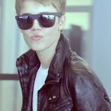 jenna villegas (@jennathebieber)