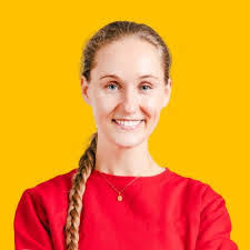 Gabrielle Roper's Instagram, Twitter & Facebook