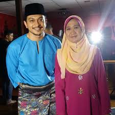 Rindu awak separuh nyawa episode 8 full (episod penuh). City Lady V Tvittere On Set In Making Suami Tanpa Cinta Raya Shukri Yahya Roy Azman Norlia Ghani