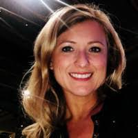 Andrea Nielsen's Instagram, Twitter & Facebook