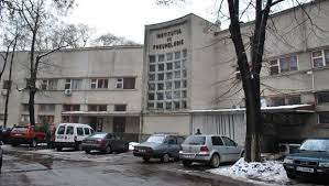 Acest lucru se intampla pentru ca in acest moment in institutul marius nasta sunt 75 de pacienti. Un Medic De La Institutul Marius Nasta Acuze Incredibile Pacientul A Venit Ca SÄ MoarÄ La Noi SÄ Ne PoatÄ ArÄta Cu Degetul Stiri Mondene