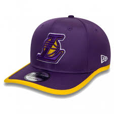 Check out los angeles lakers gear including lakers championship apparel from the official nba online store of canada. New Era Los Angeles Lakers Snapback 9fifty Baddaclothes