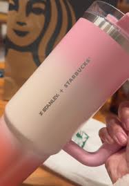 Stanley Azul Tiffany Starbucks 2025