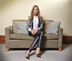 Office Look Sylvie Meis Anziehsachen Lederjeans