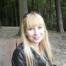 Dorota Pikula's Instagram, Twitter & Facebook