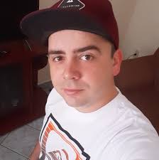 MC DANIEL NO WET Mc Daniel promete agitar os frequentadores do Parque  Aquático Wet'n Wild, no dia 19 de outubro. Ingressos no site  https://wet.wetshop.wetnwild.com.br/mc-daniel?utm_source=Meta_ads&utm_medium=Facebook_Mobile_Feed&utm_campaign=%5BC3DWEB  ...