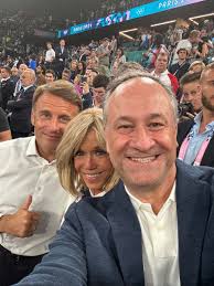 Haley Ring (@HaleyARing)