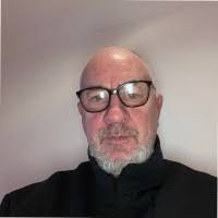 Leonard Mcgrath's Instagram, Twitter & Facebook