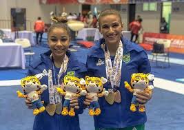 Flavia saraiva of brazil celebrates after competes on the floor during day two of the gymnastics world challenge cup brazil 2015 at ibirapuera gymnasium on may 3, 2015 in sao paulo, brazil. Flavia Saraiva E Ouro Nos Jogos Sul Americanos De Cochabamba Flamengo