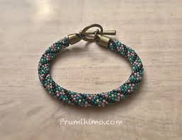 Heat damage was one of the core concerns in the minds of those chemists who first developed and patented the spectra and dyneema rope types back in 1979. Braiding Around A Core Cord Prumihimo