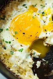 Close Up Of Parmesan Eggs With Runny Egg Yolks Ready To Be Served Egg Yolk Recipes Egg Recipes Parmesan