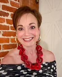 Anna Jeffcoat's Instagram, Twitter & Facebook