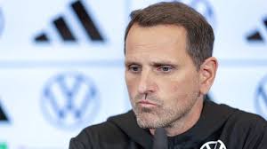 Chefsessel? Carlson ist "gerne Co-Trainerin"