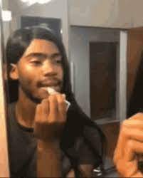 Lip Gloss Gifs Tenor
