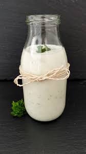 Joghurt Dressing Lydiasfoodblog Rezept In 2020 Salatdressing Joghurt Joghurt Dressing