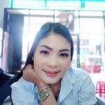 Vernisha Hall's Instagram, Twitter & Facebook