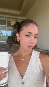 Is anyone in honolulu in hale nani: looking for a roommate ?