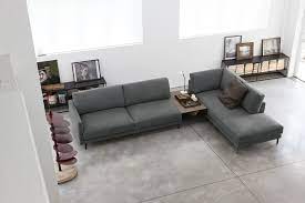 Divano Konnor Leather Sofa Empio Collection By Doimo Salotti Konnor Balances Its Shape And Ergonomic Sea Leather Sofa Ergonomic Seating Contemporary Sofa