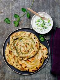 Voici la recette de l'entrée indienne alooaloo: Coriandre Bollywood Kitchen